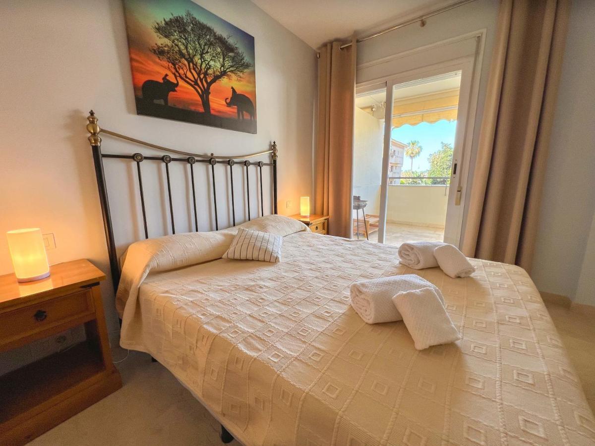 3 Bed Las Petunias, San Pedro Marbella Exterior photo